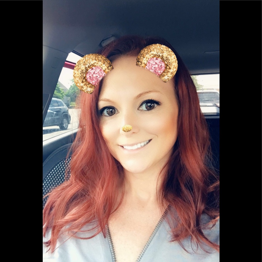 Meet your Posher, Stacy